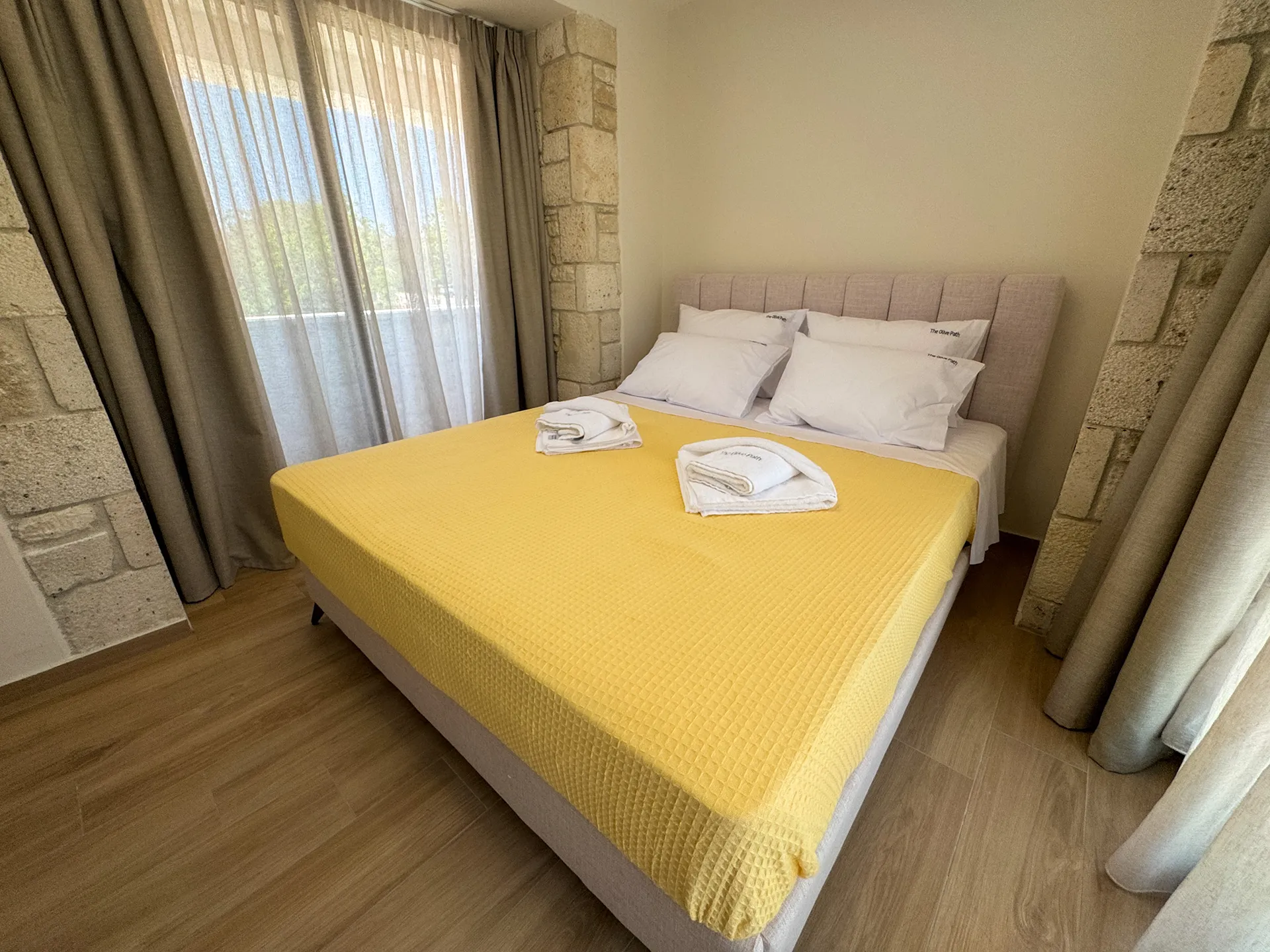 The Olive Path-Villa K2 Lithos Double Room with Private Swimming Pool spavaca soba